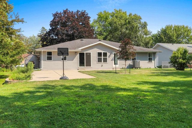 2354 EAST RIVER DRIVE, Green Bay, WI 54301
