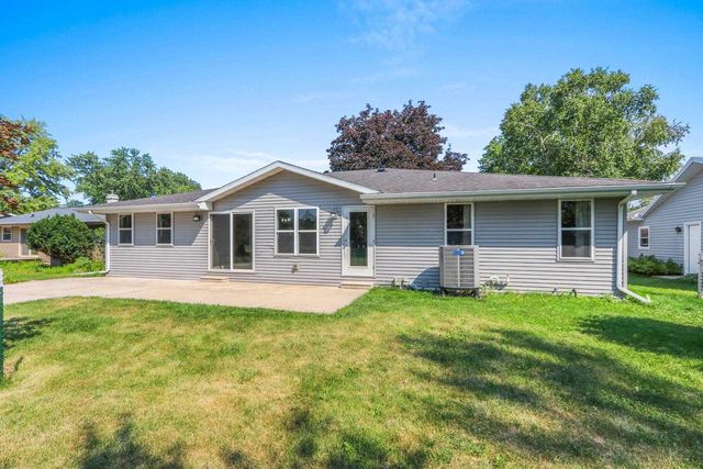 2354 EAST RIVER DRIVE, Green Bay, WI 54301