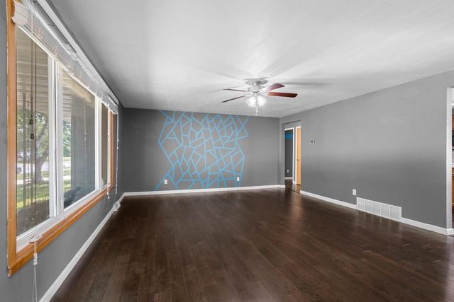 2354 EAST RIVER DRIVE, Green Bay, WI 54301