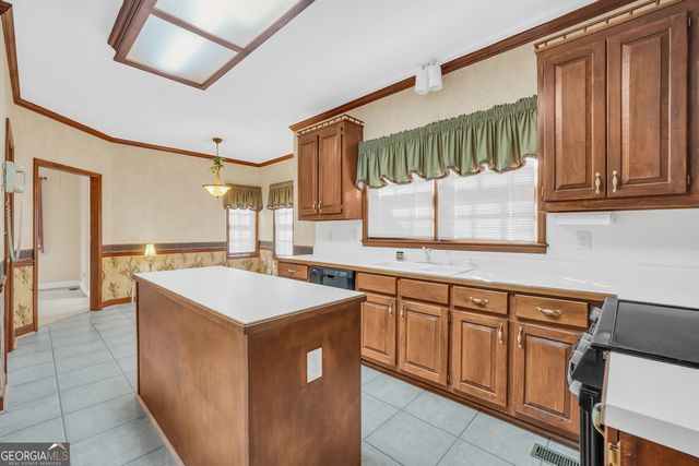 2141 S River Rd, Conyers, GA 30094