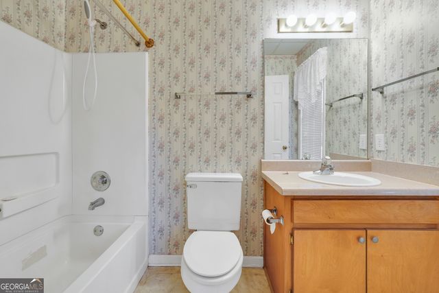 2141 S River Rd, Conyers, GA 30094