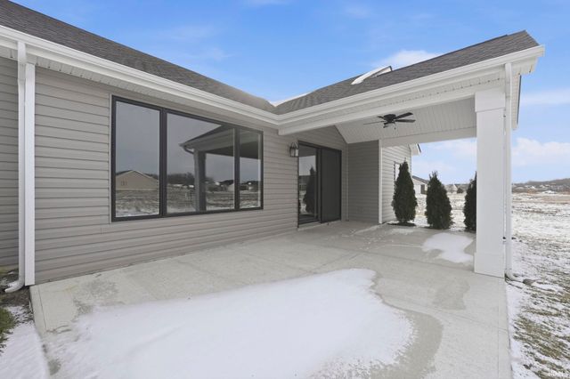 1201 Zenos Boulevard, Fort Wayne, IN 46818