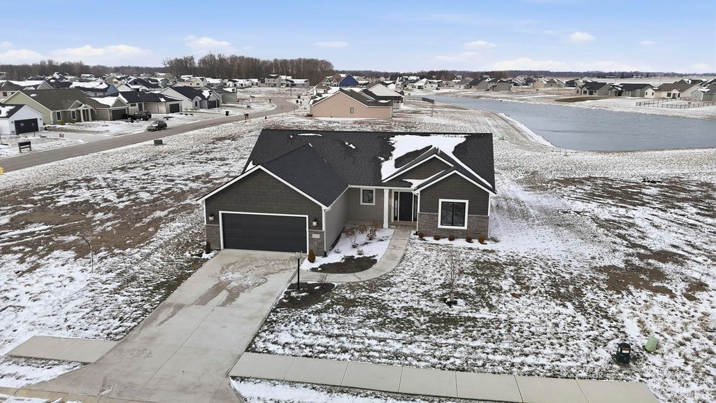 1201 Zenos Boulevard, Fort Wayne, IN 46818