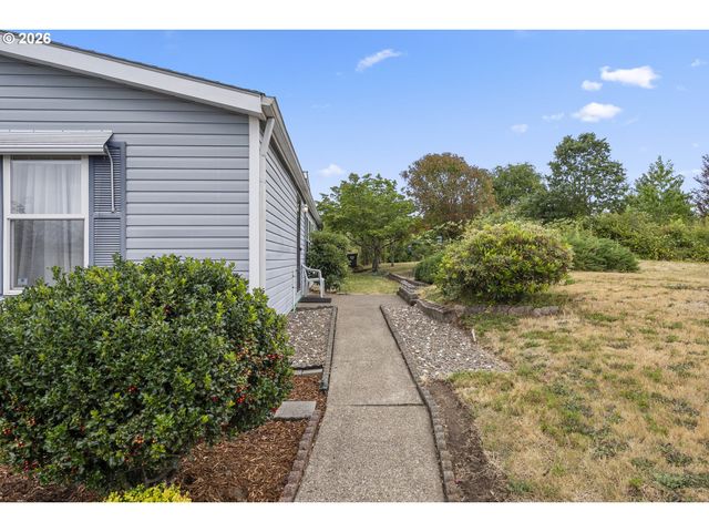 17561 Sw HANCOCK Way, Beaverton, OR 97006