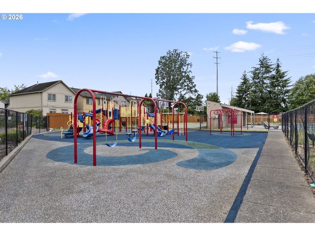 17561 Sw HANCOCK Way, Beaverton, OR 97006