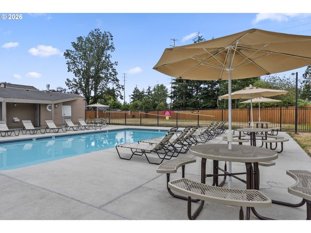 17561 Sw HANCOCK Way, Beaverton, OR 97006