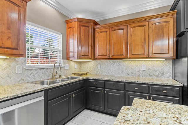 5014 Congressional Drive, Benton, AR 72019