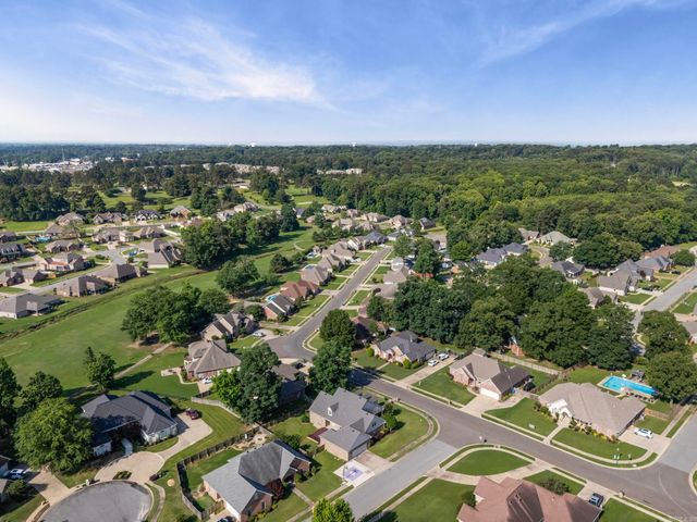5014 Congressional Drive, Benton, AR 72019