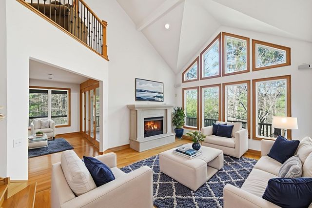 269 Blackberry Falls Drive, Ellijay, GA 30536