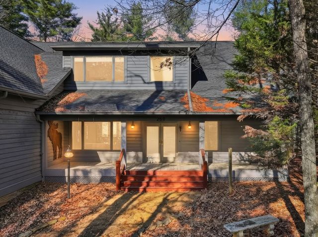 269 Blackberry Falls Drive, Ellijay, GA 30536