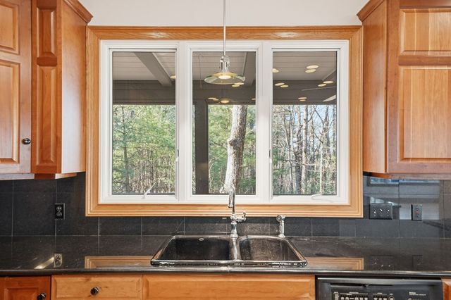 269 Blackberry Falls Drive, Ellijay, GA 30536