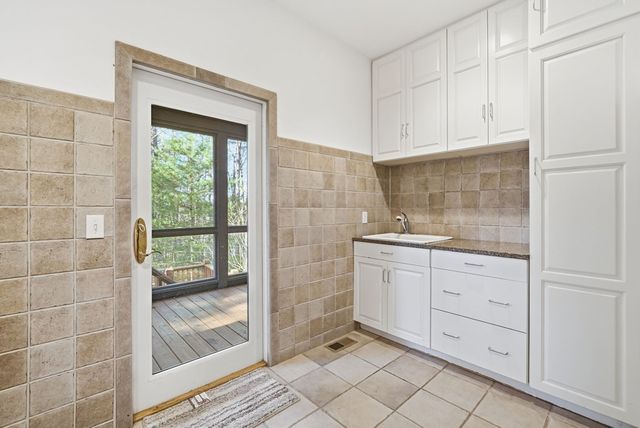 269 Blackberry Falls Drive, Ellijay, GA 30536