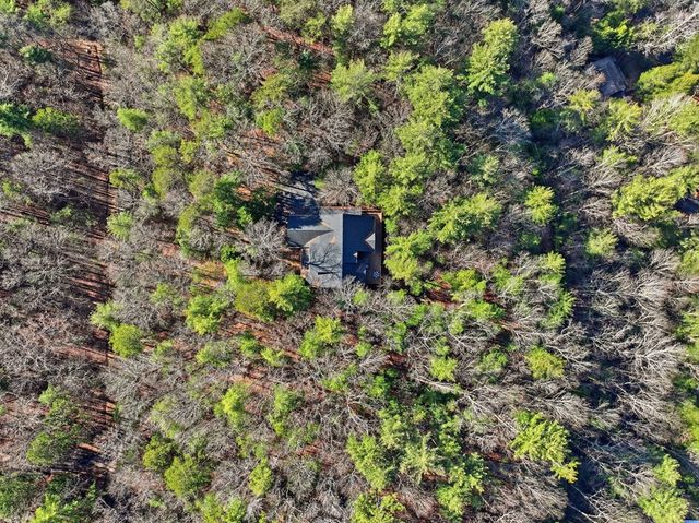 269 Blackberry Falls Drive, Ellijay, GA 30536