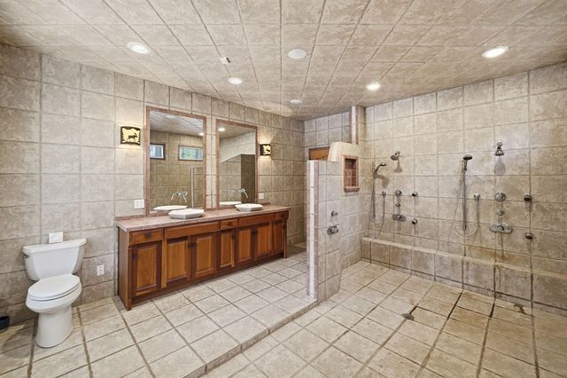 269 Blackberry Falls Drive, Ellijay, GA 30536