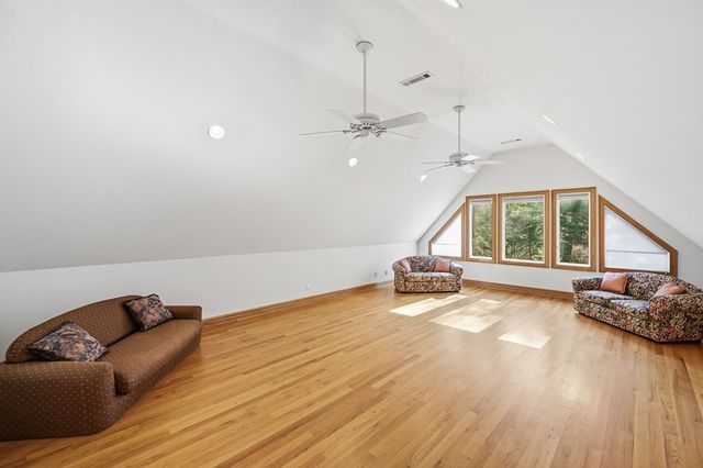 269 Blackberry Falls Drive, Ellijay, GA 30536