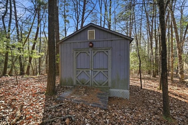 269 Blackberry Falls Drive, Ellijay, GA 30536