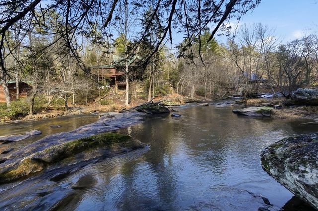 269 Blackberry Falls Drive, Ellijay, GA 30536