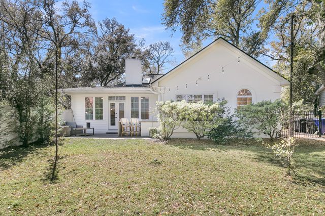 260 Alexandra Drive, Mount Pleasant, SC 29464