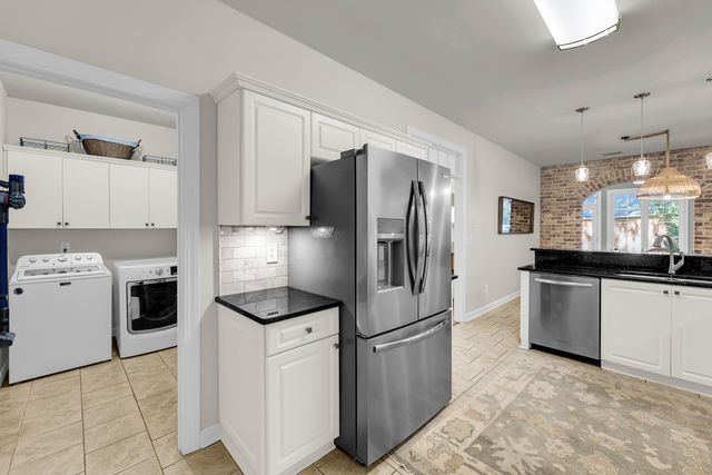 260 Alexandra Drive, Mount Pleasant, SC 29464