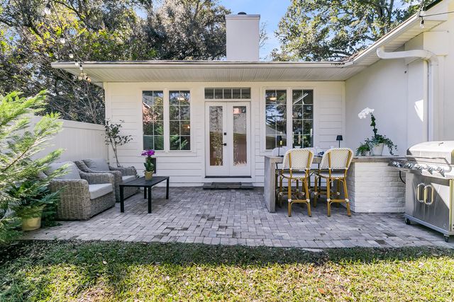 260 Alexandra Drive, Mount Pleasant, SC 29464