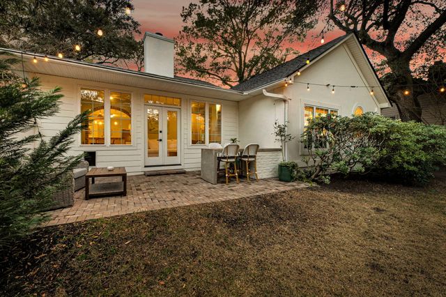 260 Alexandra Drive, Mount Pleasant, SC 29464