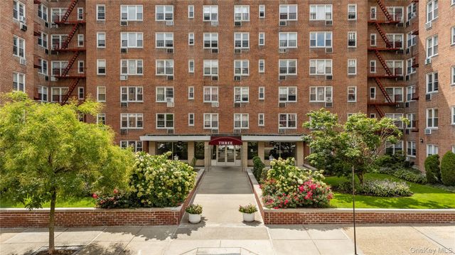 3 sadore Lane 6X, Yonkers, NY 10710