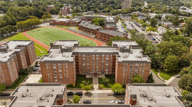3 sadore Lane 6X, Yonkers, NY 10710