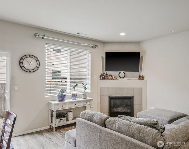 21637 104th Street Ct E, Bonney Lake, WA 98391