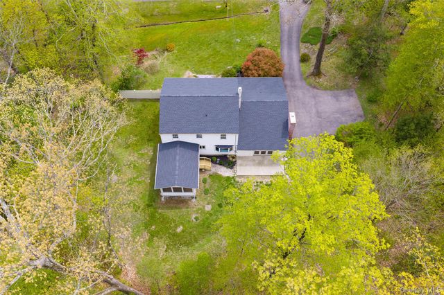25 Hudson Drive, Hyde Park, NY 12538