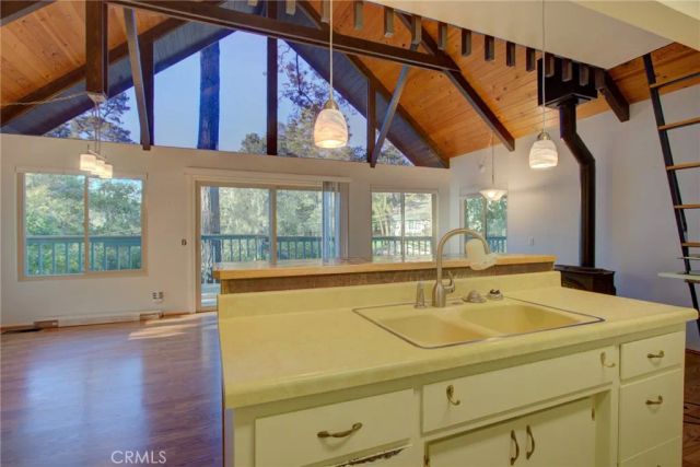 1699 Langton Street, Cambria, CA 93428