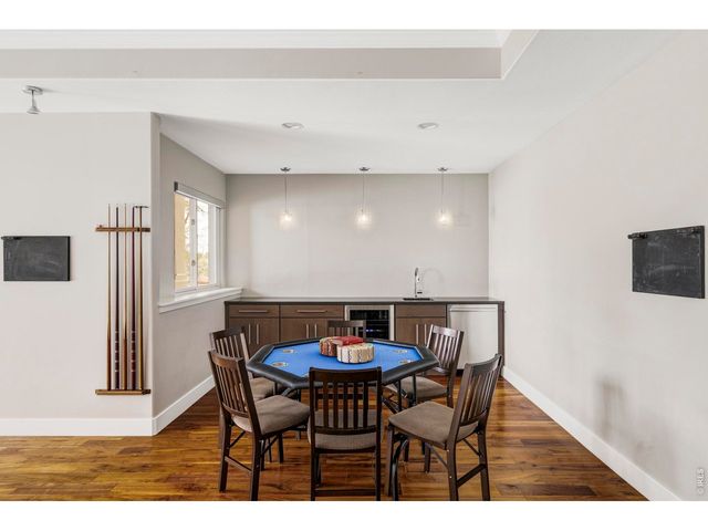 8528 Skyland Dr, Niwot, CO 80503