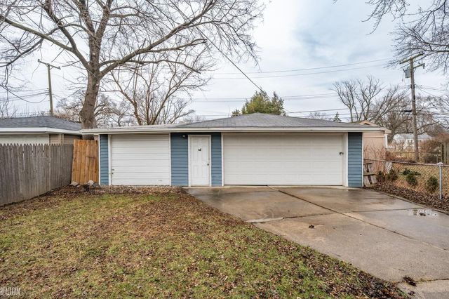 4993 Clippert Street, Dearborn Heights, MI 48125