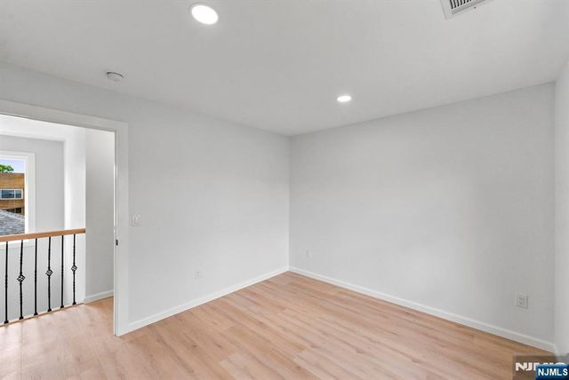 139 Main Street, Franklin, NJ 07416