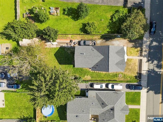 139 Main Street, Franklin, NJ 07416