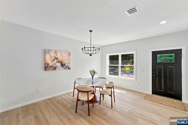 139 Main Street, Franklin, NJ 07416