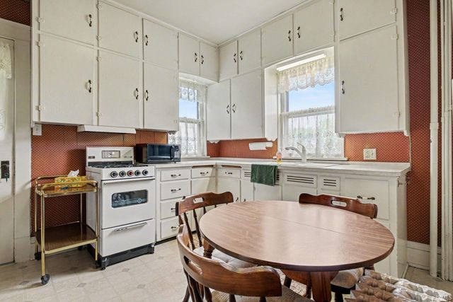 117 N 6th Street, Goshen, IN 46528