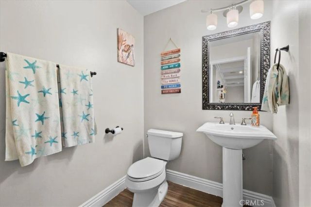 2511 Gilbert Avenue, Corona, CA 92881