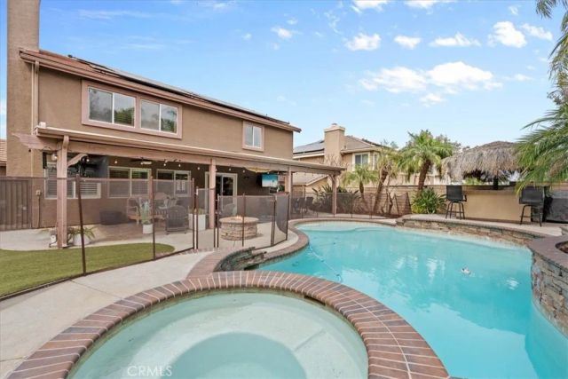 2511 Gilbert Avenue, Corona, CA 92881