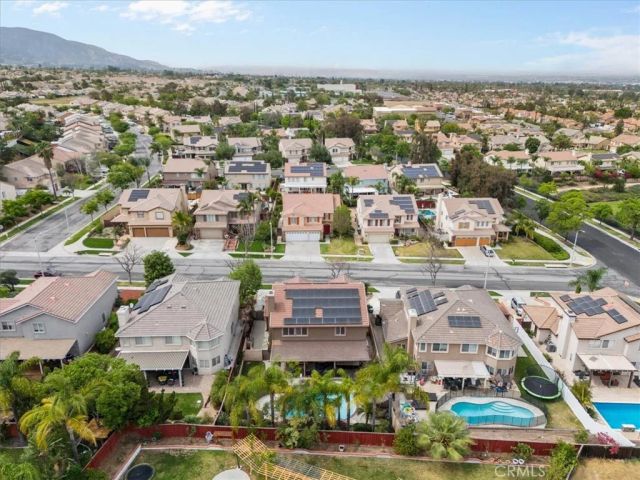 2511 Gilbert Avenue, Corona, CA 92881