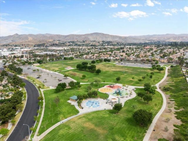 2511 Gilbert Avenue, Corona, CA 92881