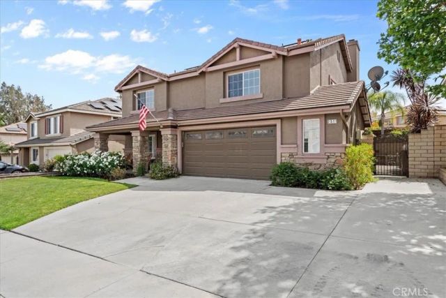 2511 Gilbert Avenue, Corona, CA 92881