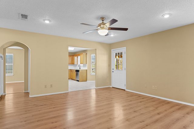 6088 County Road 1804, Jacksonville, TX 75766