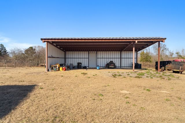 6088 County Road 1804, Jacksonville, TX 75766