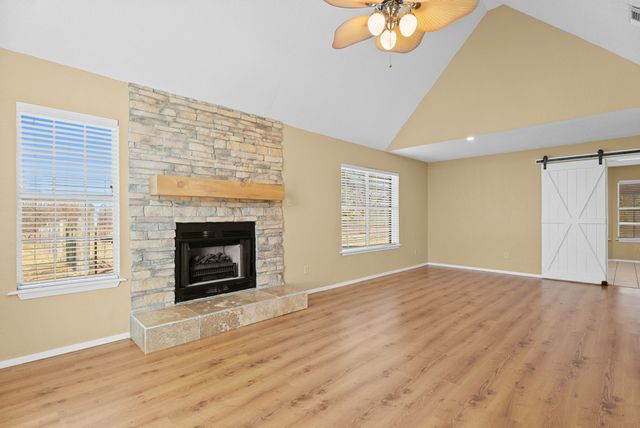 6088 County Road 1804, Jacksonville, TX 75766