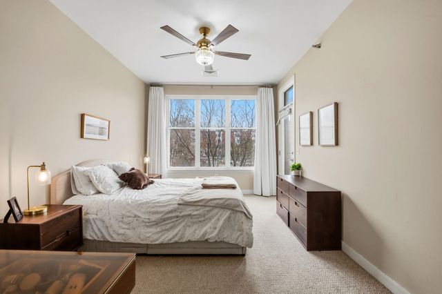370 Farrell St Apt 303, South Burlington, VT 05403