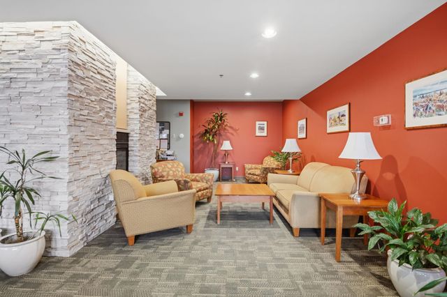 370 Farrell St Apt 303, South Burlington, VT 05403