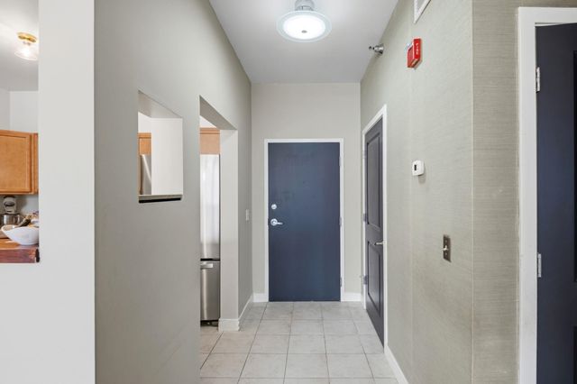370 Farrell St Apt 303, South Burlington, VT 05403