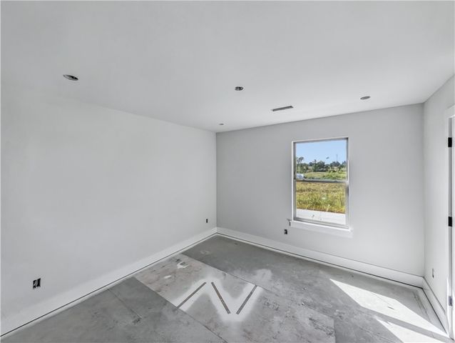 6905 SW Basswood Avenue, Bentonville, AR 72713