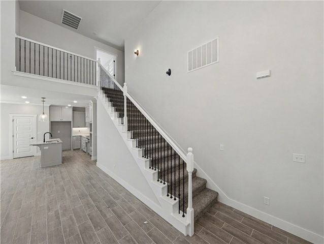 6905 SW Basswood Avenue, Bentonville, AR 72713