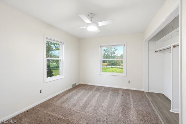 3882 State Route 43, Kent, OH 44240
